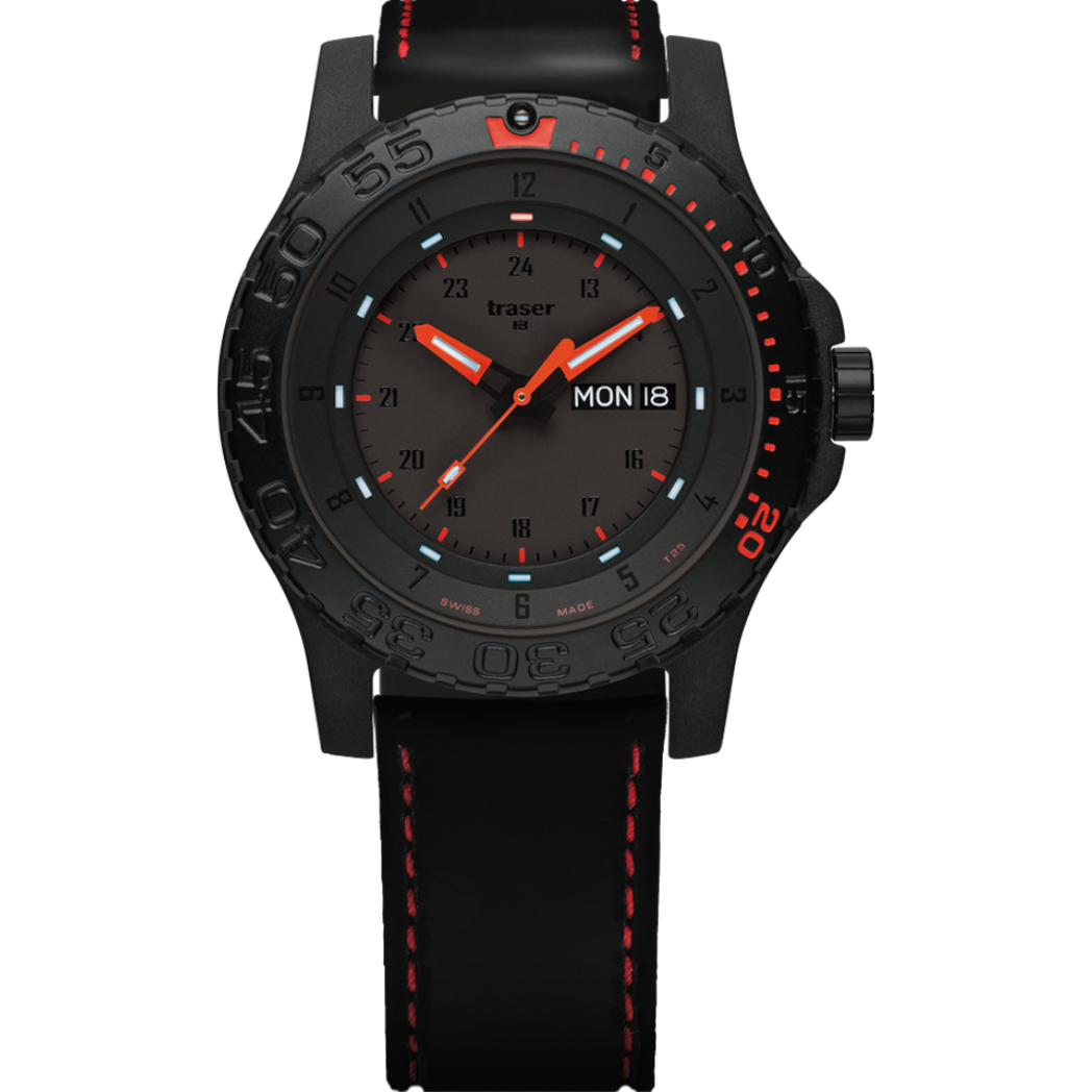 Traser P66 Red Combat - 105503-chronolounge