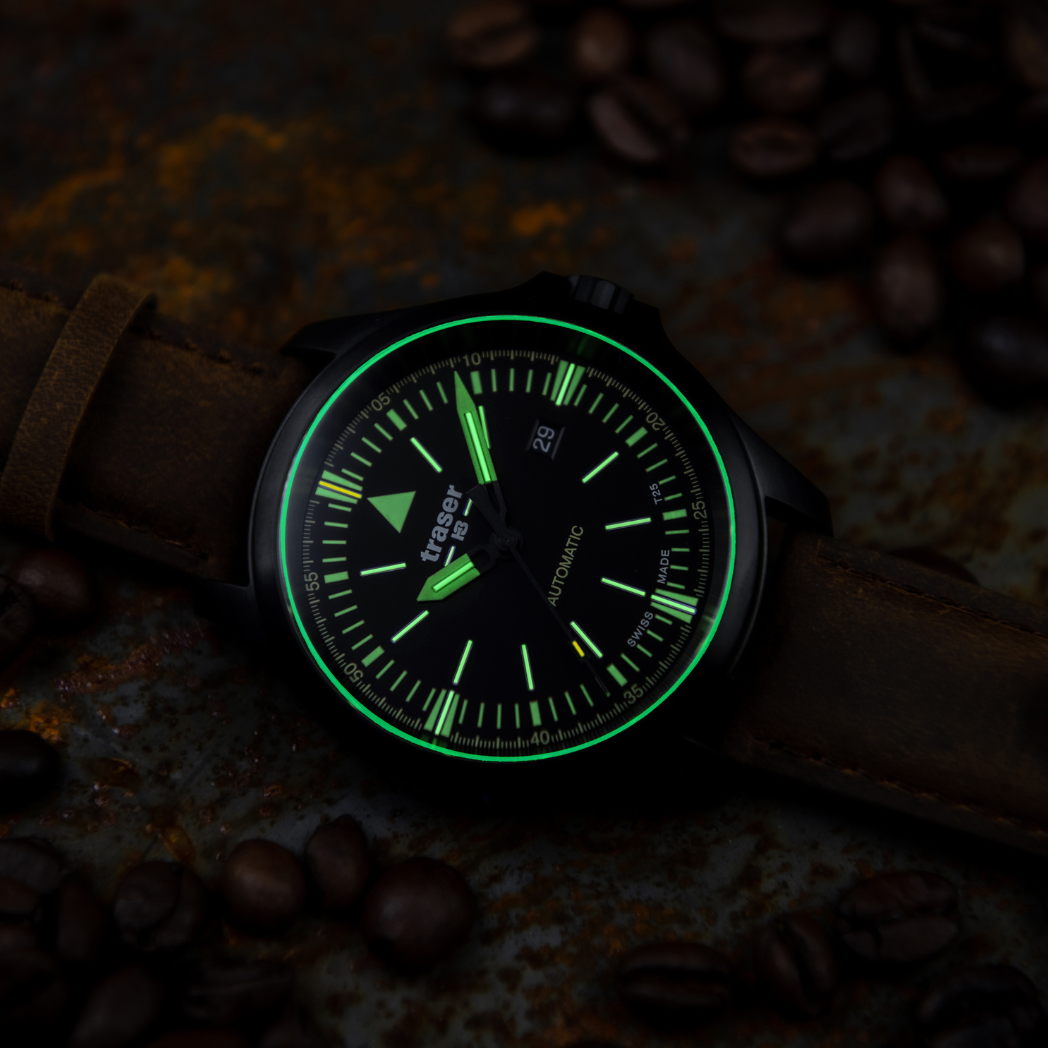 Traser P67 Officer Aut. Black - 110756-chronolounge