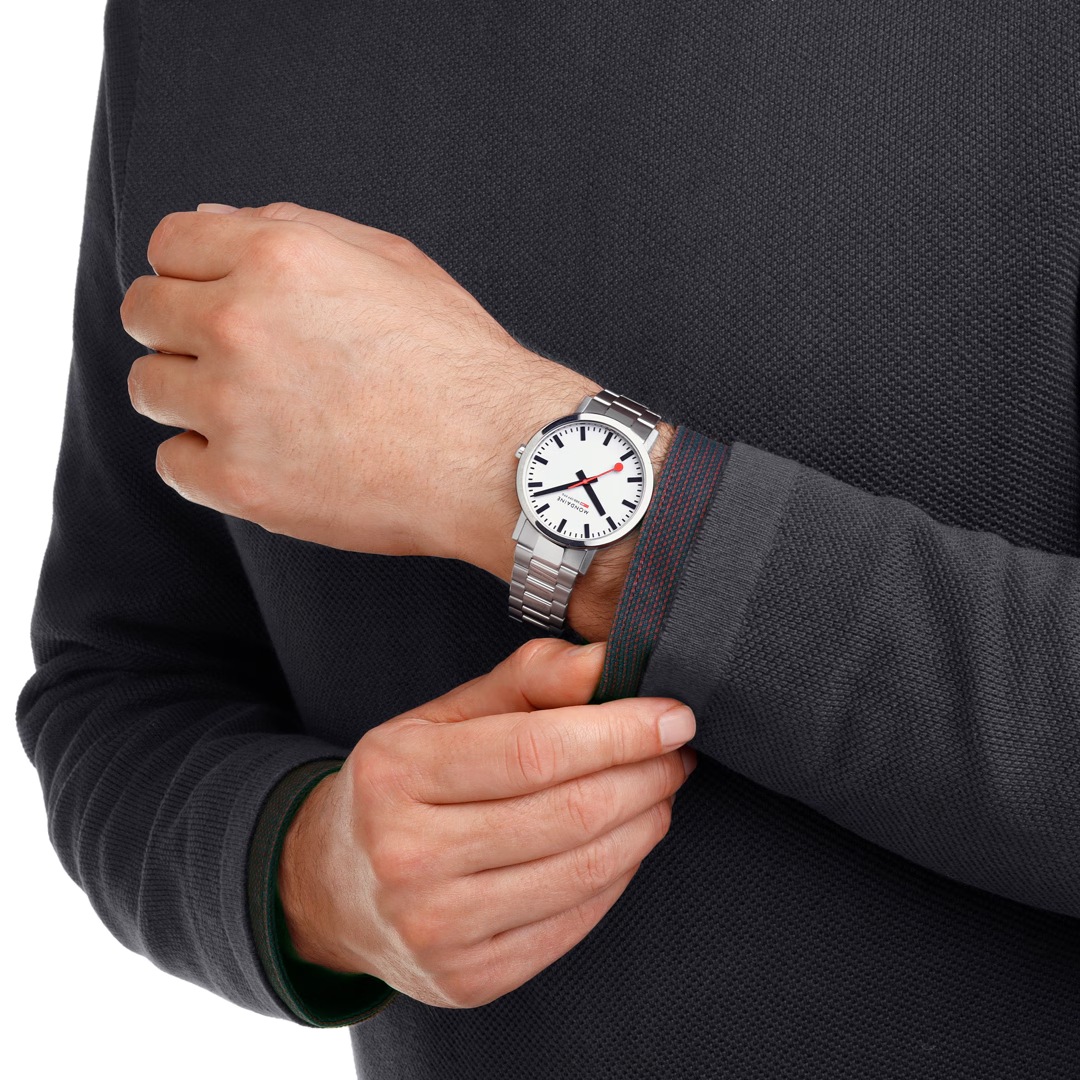 Mondaine Classic - A660.30360.11SBJ