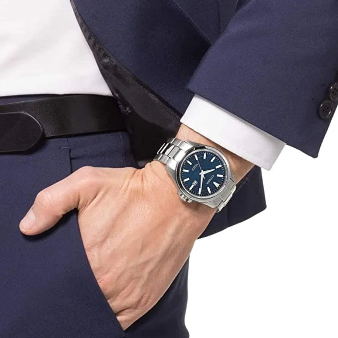 Citizen Super Titanium Eco-Drive Blau 43mm - BM7470-84L-chronolounge