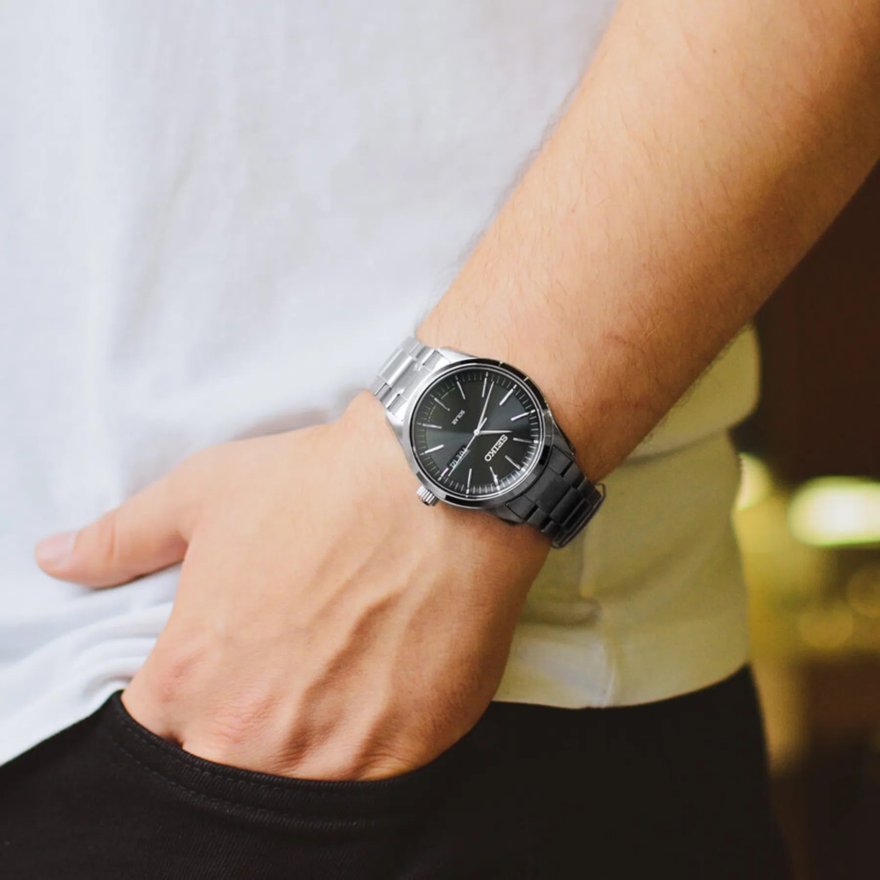 Seiko Conceptual Series Solar - SNE527P1-chronolounge