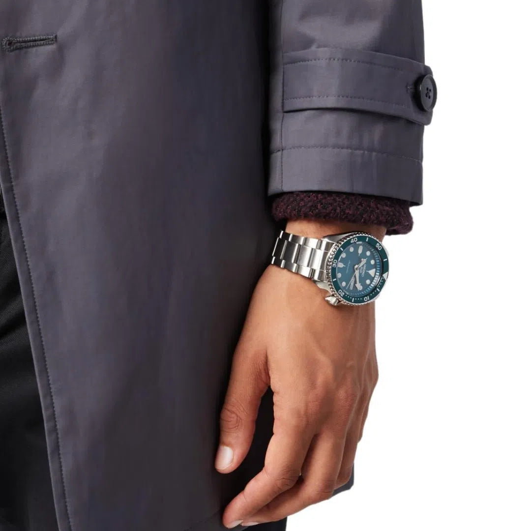 Seiko 5 Sports SKX Series - SRPD61K1-chronolounge