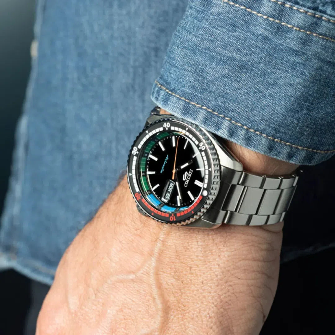 Seiko 5 Sports SKX Series Special Edition - SRPK13K1-chronolounge