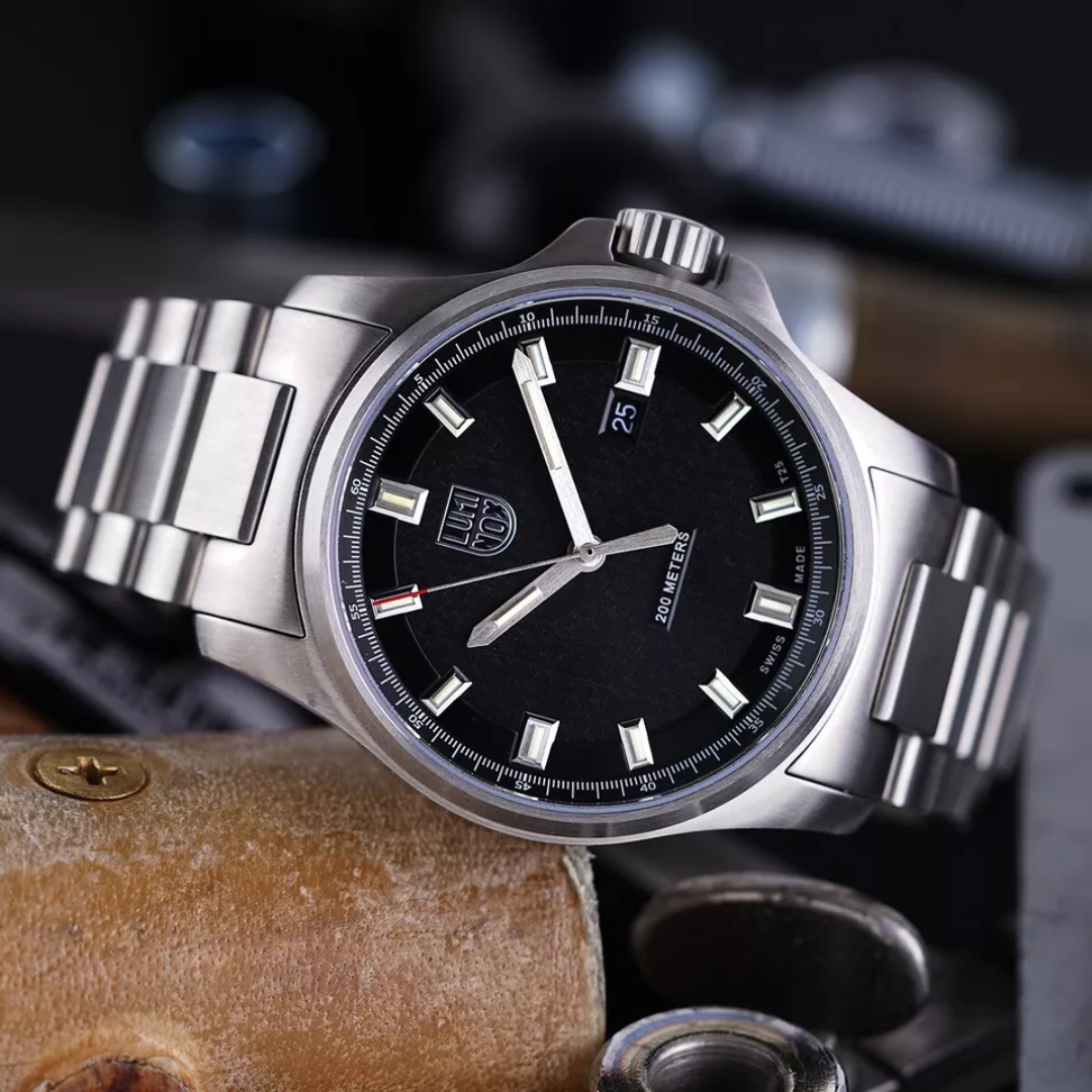 Luminox Dress Field Series 1832 - XL.1832-chronolounge