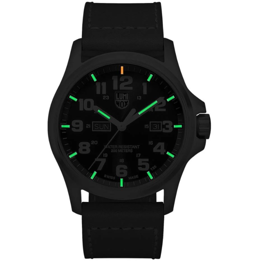 Luminox Watch Atacama Field Day Date 1920 Series - XL.1924-chronolounge