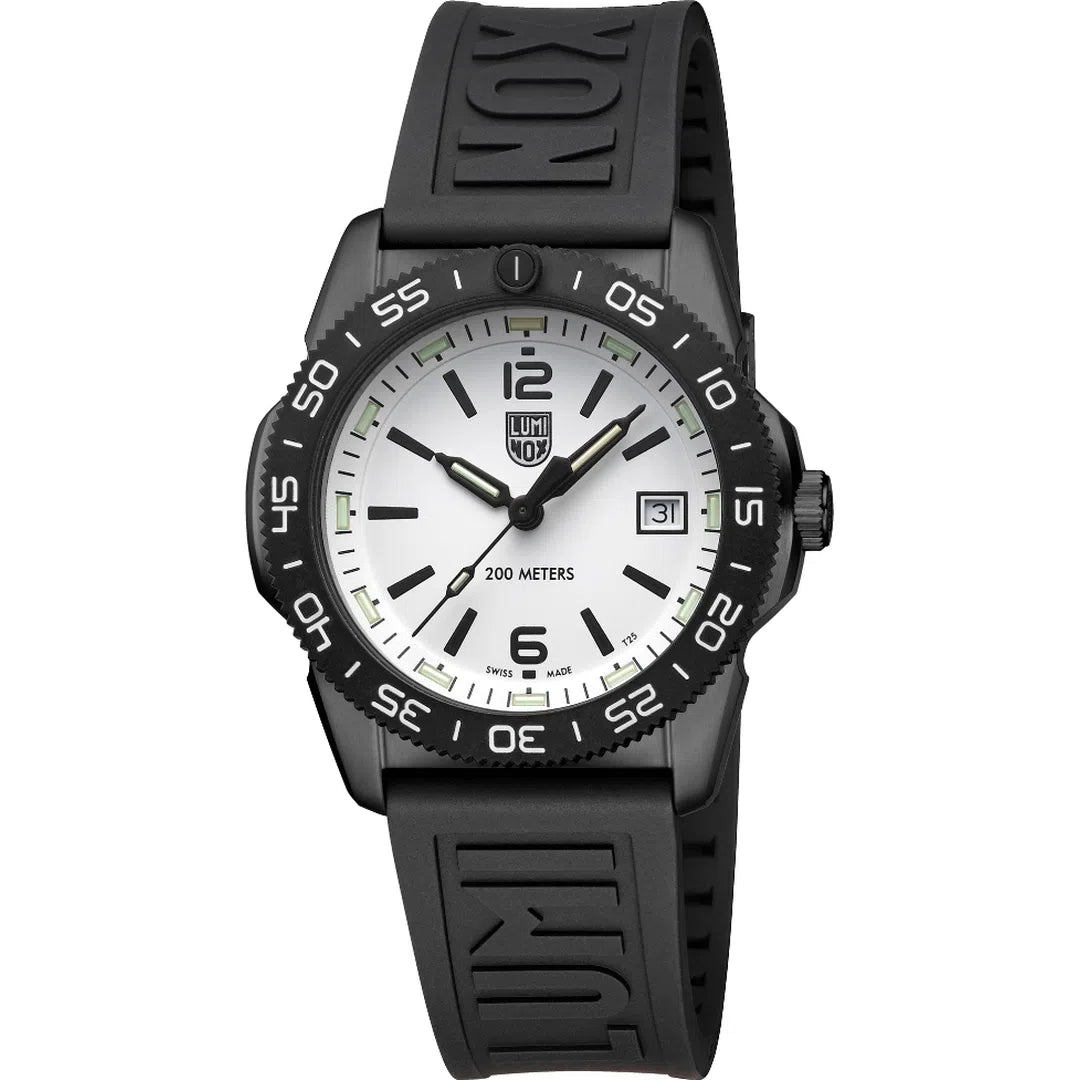 Luminox Pacific Diver 3120M Series - XS.3127M-chronolounge