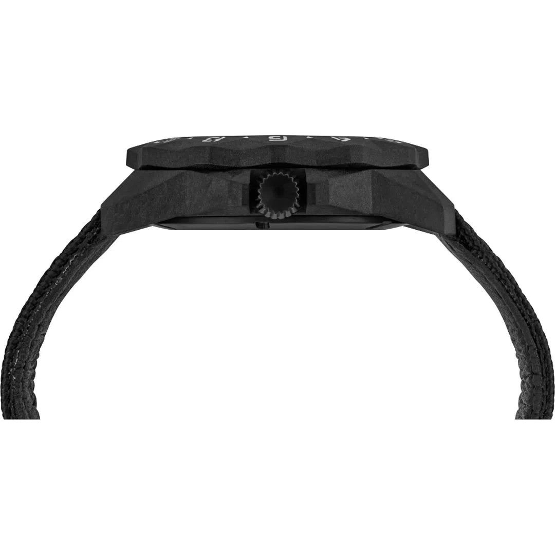 Luminox F-117 Nighthawk 6440 Series - XA.6441-chronolounge