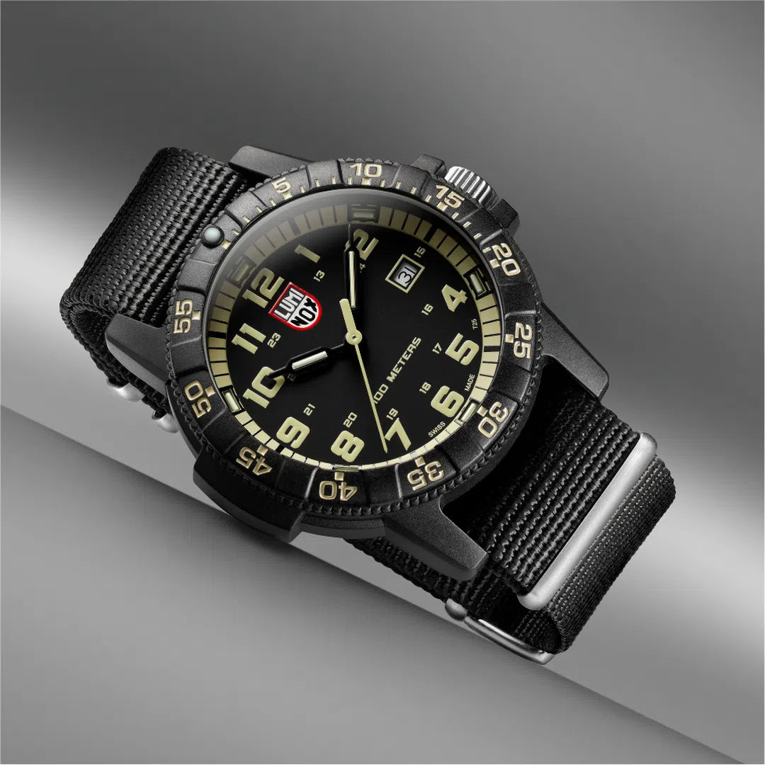 Luminox Leatherback Sea Turtle Giant 0320 Series - XS.0333-chronolounge