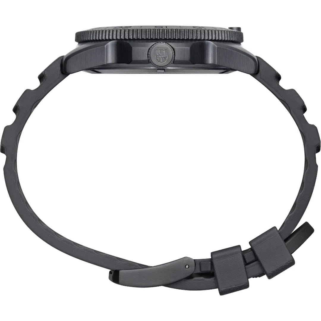 Luminox Pacific Diver 3120 Series - XS.3121.BO-chronolounge