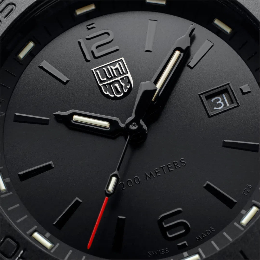 Luminox Pacific Diver 3120 Series - XS.3121.BO.RF-chronolounge