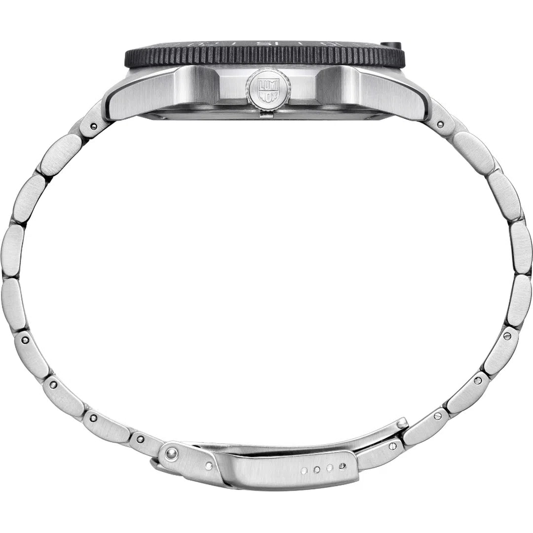 Luminox Pacific Diver 3120 Series - XS.3123-chronolounge