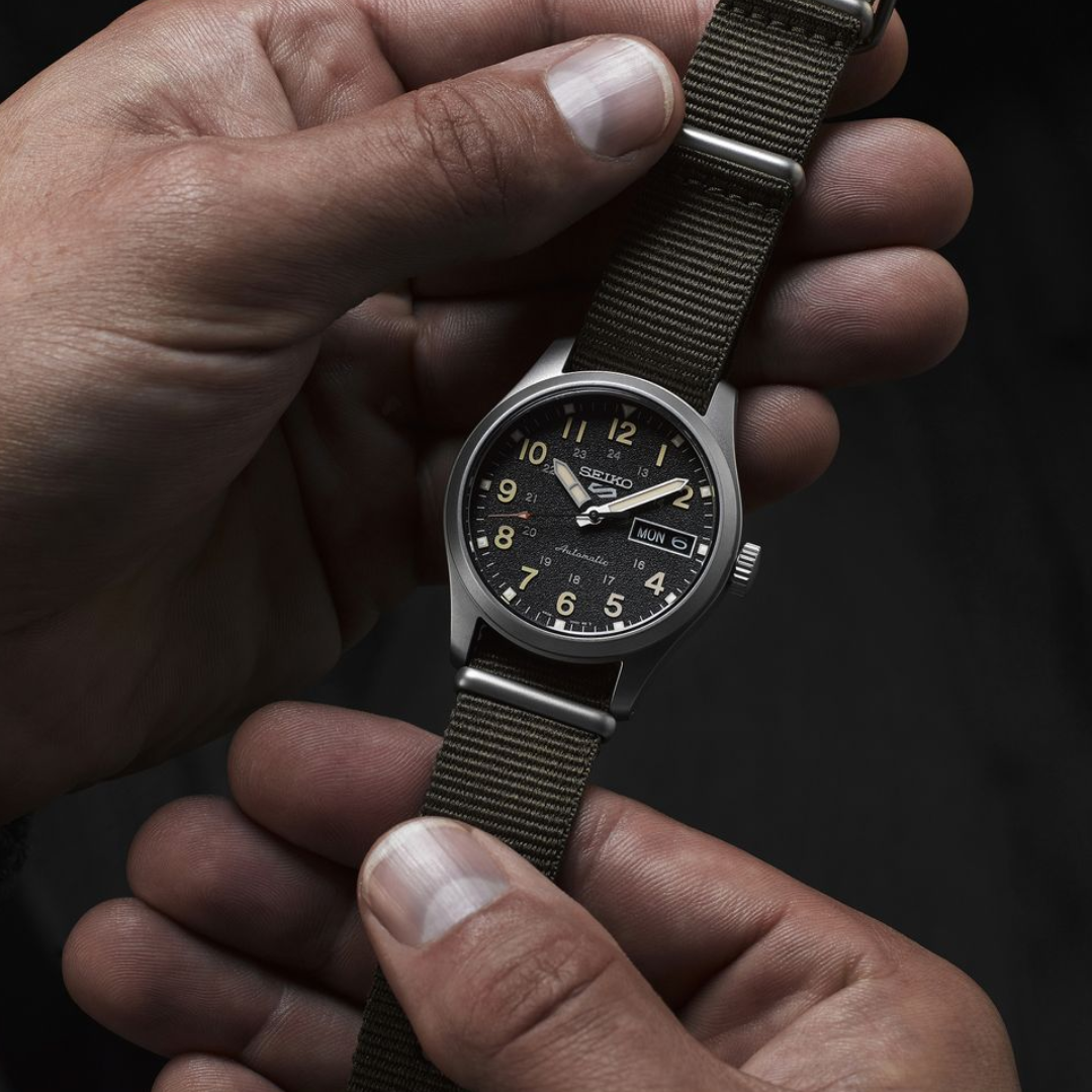 Seiko 5 Sports Automatic - SRPJ85K1