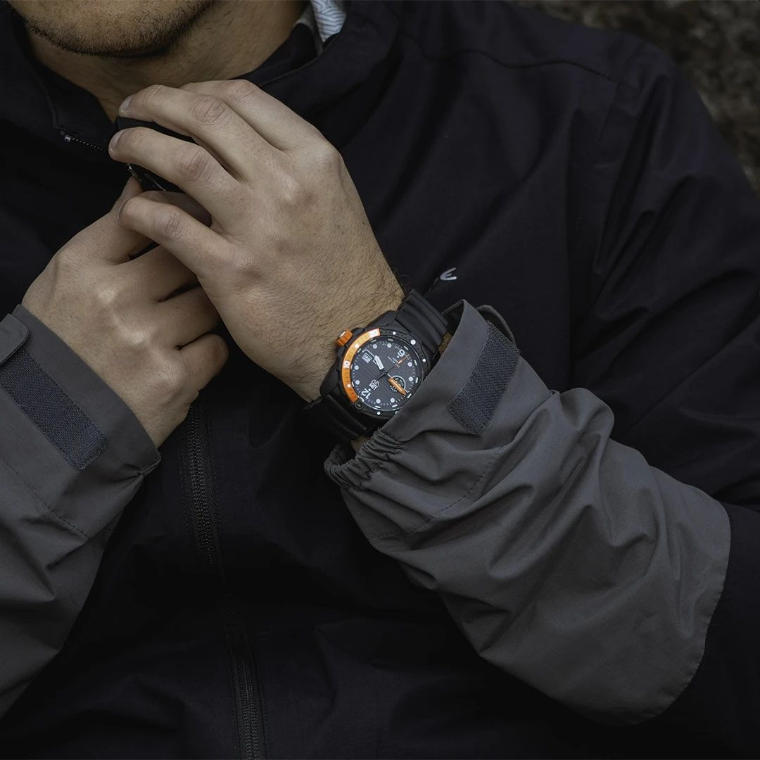 Luminox Bear Grylls Survival - XB.3729-chronolounge
